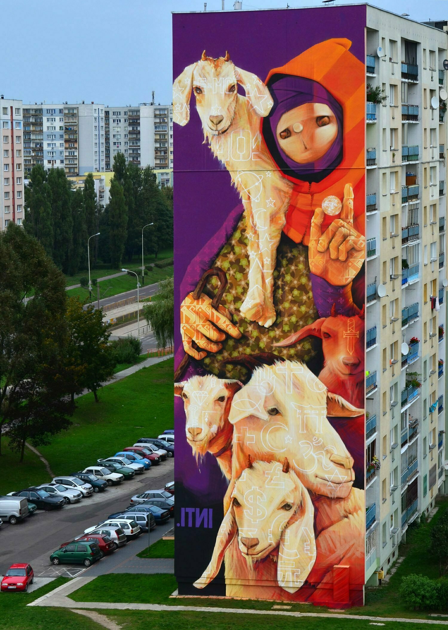 0_inti-graffiti-street-art_festival_urbanforms_lodz_polonia_2013