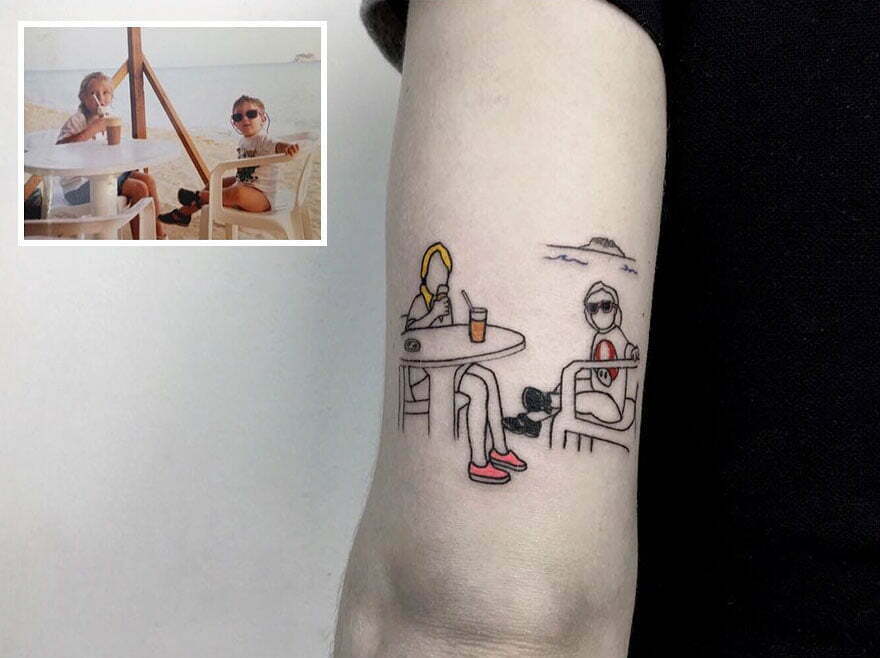 Артист превръща носталгичните снимки от детството в татуировки