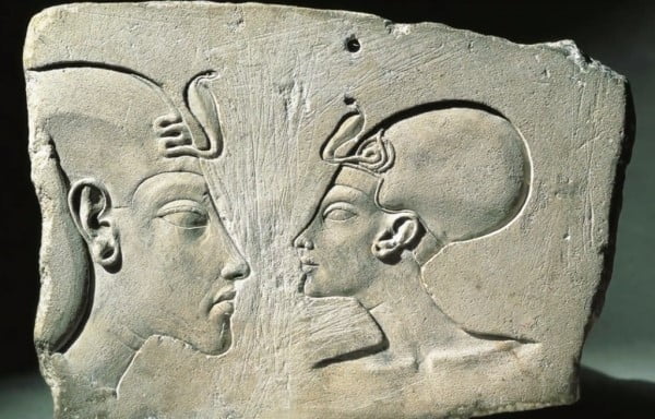 Какво е бил Атонът, слънчевият диск на фараона Ехнатон?