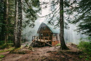 Невероятни усамотени къщи за хората, които обичат спокойствието на природата