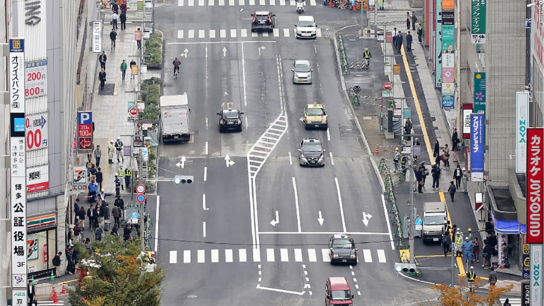 Японците поправиха пропаднали булевард само за няколко дни