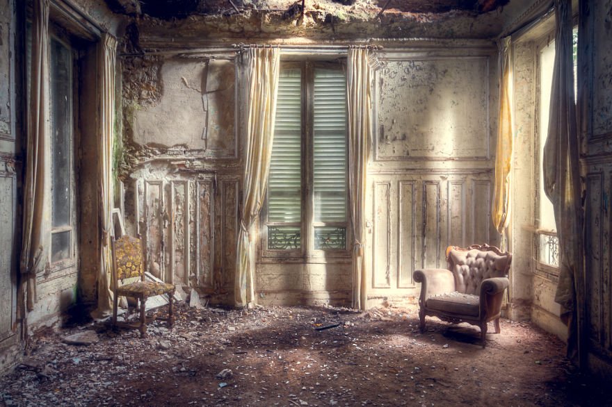Загадъчността на изоставените сгради на Франция в снимки