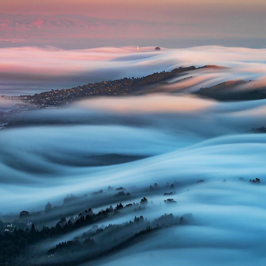 Фотограф прави снимки на мъгли, които изглеждат нереални