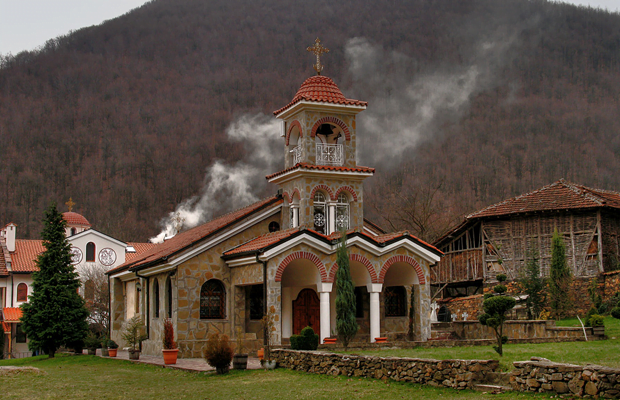 Едни от най-красивите и малко известни манастири на България (Снимки)
