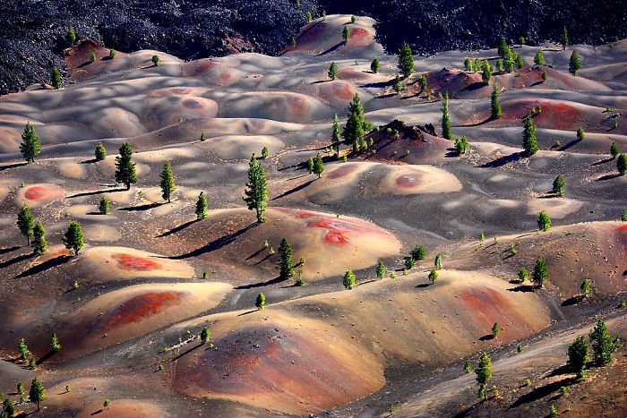 Снимки от национален парк „Ласен Вулканик“, които като че ли са от друга планета