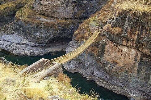 Последният оцелял въжен мост на инките