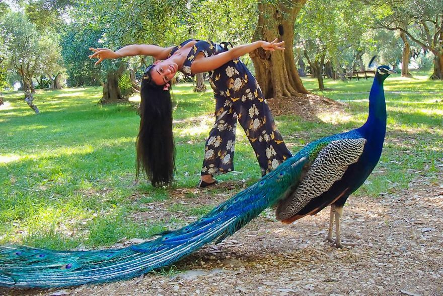 Околосветско пътешествие в снимки с танцьорка от Цирк дю Солей