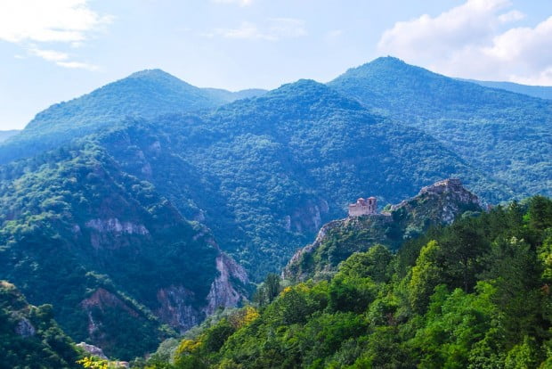 20 удивително красиви планински гледки от България