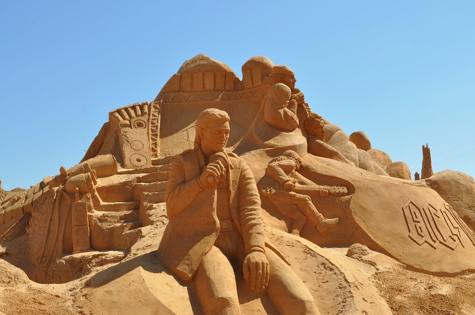 Изумителни пясъчни скулптури, които ще накарат дъхът ви да спре