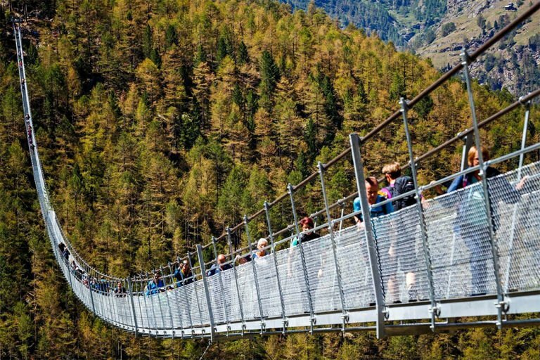 Най-дългия висящ мост в света