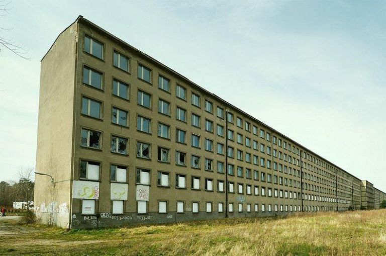 Най-големият в света нацистки хотел, в който никога не стъпва турист