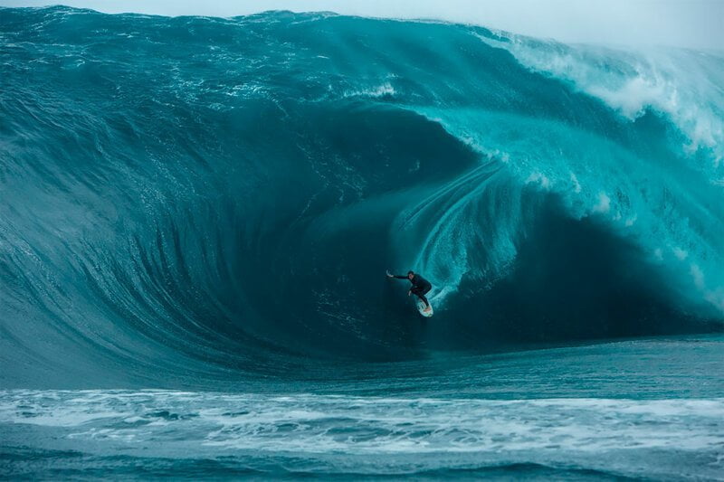Вълни, сърфиране, океан: най-добрите снимки от Наградите Nikon Surf Photography 2020
