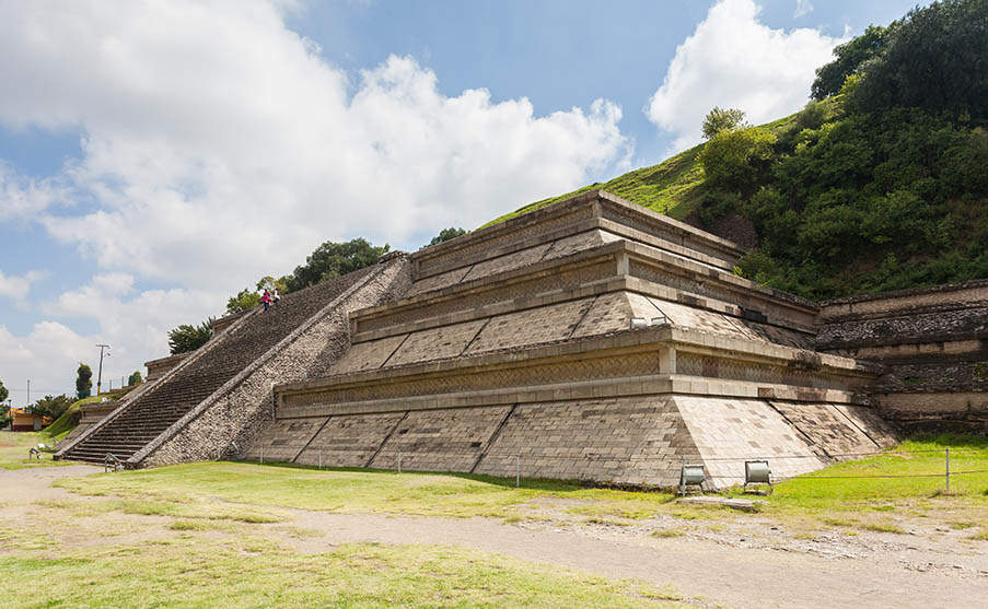 Скритите тайни на Чолула – Най-голямата пирамида на Земята