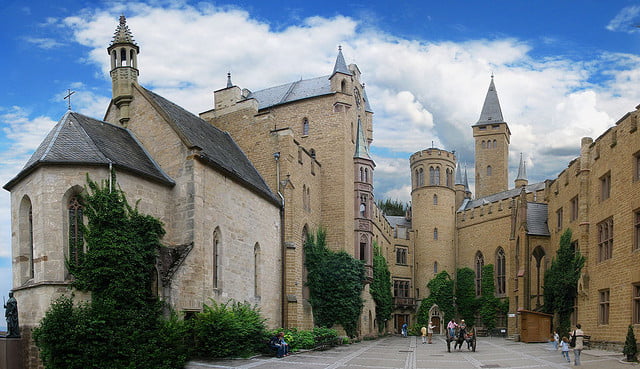 Hozenzollern-inner-courtyard-castle