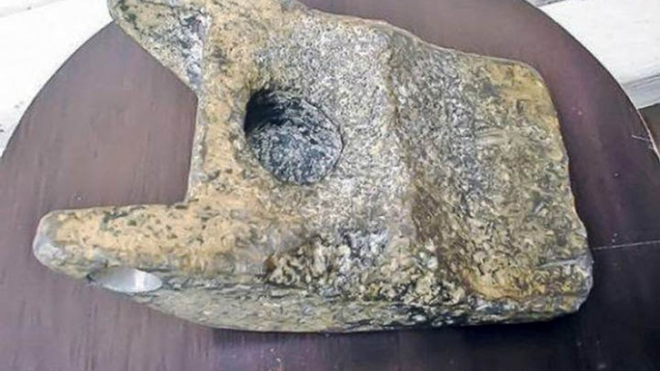 Мистериозен предмет от алуминий вече 40 години шокира науката