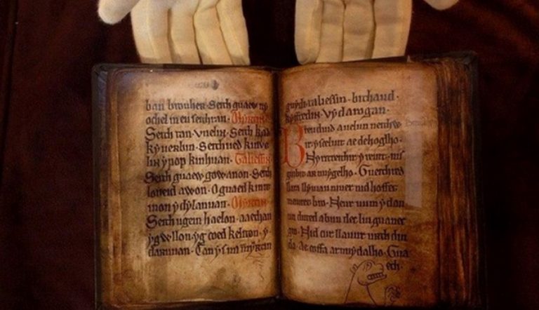 Ръкописът на богомилите е разгадан – учените са изумени