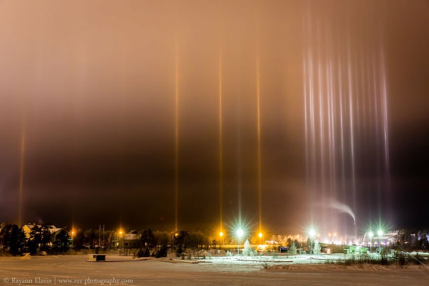 Невероятни светлинни стълбове заснеха в Северно Онтарио
