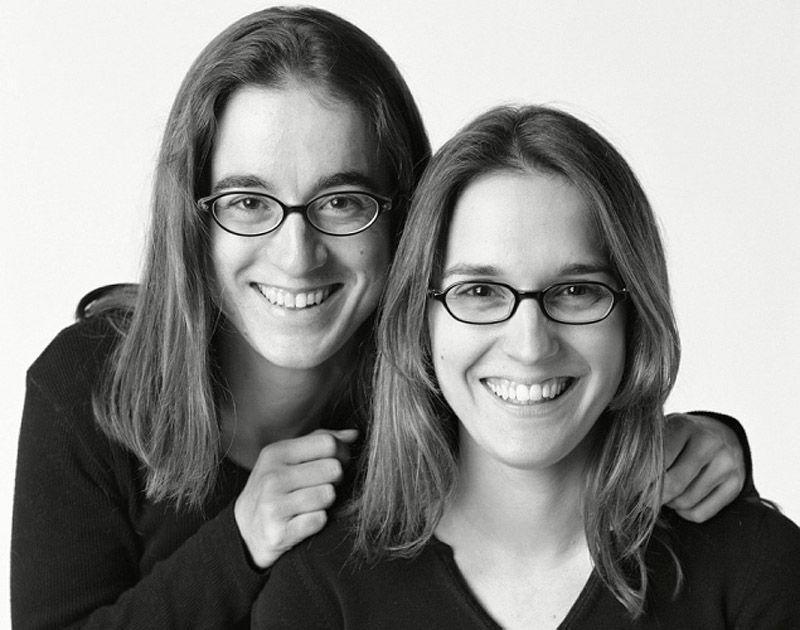 Удивителен фото проект „Ние не сме близнаци!“