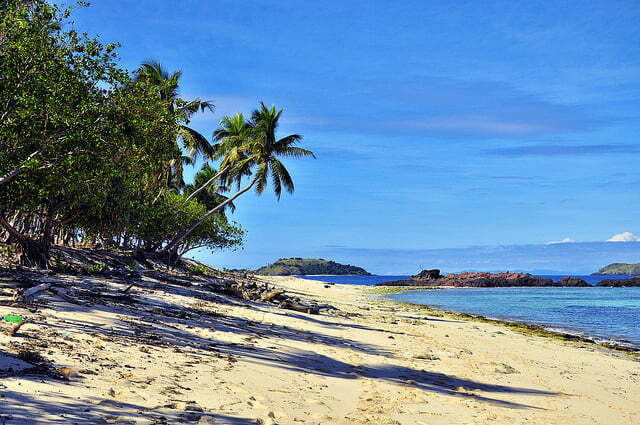 10 отдалечени острова - незабравими места за уединение