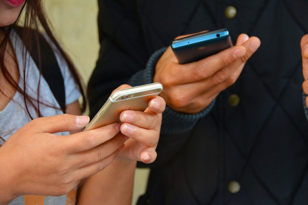 15 страховити статистики, свързани с вашата пристрастеност към смартфоните