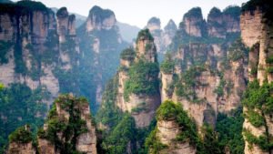 Планината Тианзи в Китай – легенди, лифтове и „Макдоналдс“