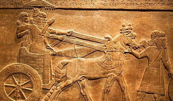 Асирия - първата световна империя