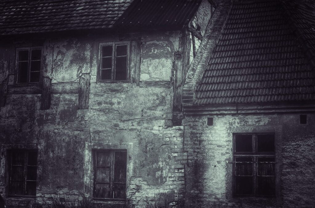 Най-прокълнатите призрачни места в България